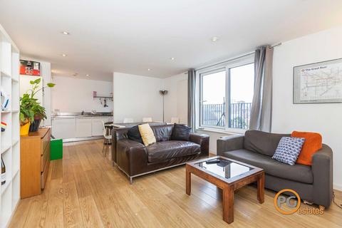 2 bedroom flat to rent, Bacon Street, Shoreditch, E2