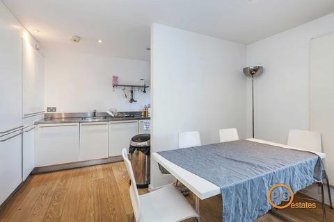 2 bedroom flat to rent, Bacon Street, Shoreditch, E2