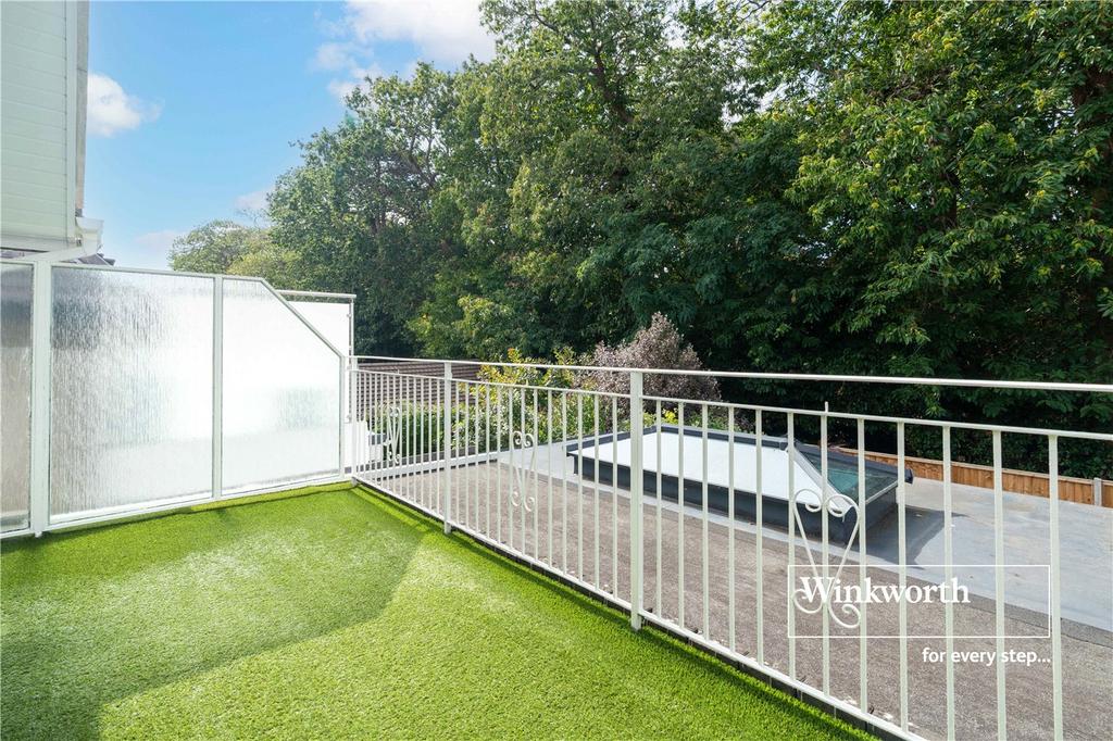 Apartment in Dorset - View 2