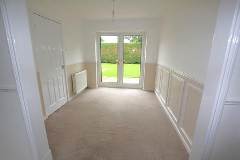 3 bedroom detached house to rent, Eccleston Road, Higher Kinnerton