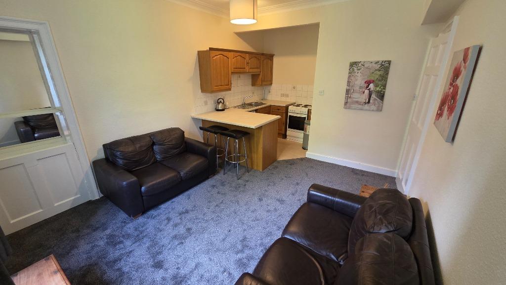 Apartment in Edinburgh - View 3