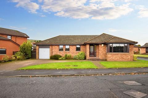 3 bedroom bungalow to rent, South Dumbreck Road, Kilsyth