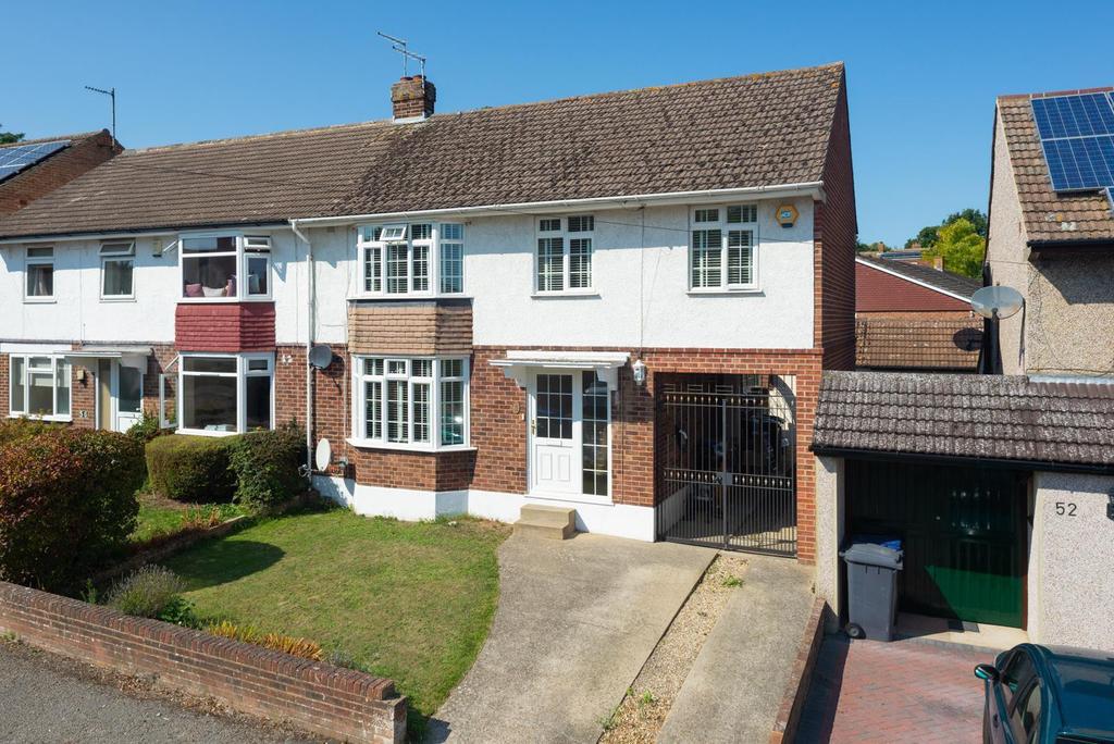 Hillside Avenue, Canterbury, CT2 4 bed semidetached house £475,000