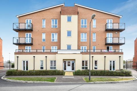 2 bedroom apartment to rent, Berryfields,  Aylesbury,  HP18