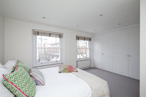 3 bedroom flat to rent, Marloes Road, Kensington, W8