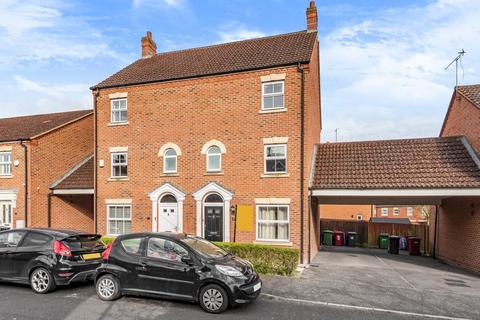 4 bedroom townhouse to rent, Slough,  Berkshire,  SL3