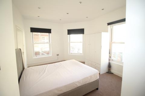 1 bedroom flat to rent, Queen Street, Maidenhead, SL6