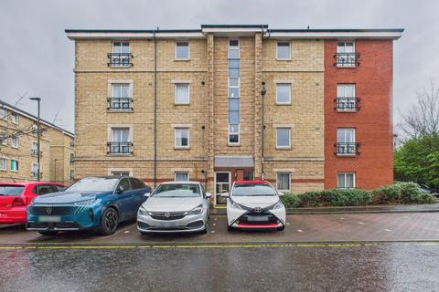 Dryden Gait, Pilrig, Edinburgh, EH7