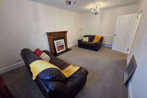 2 bedroom flat to rent, Albert Street, West End, Aberdeen, AB25