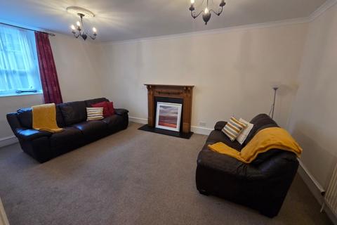 2 bedroom flat to rent, Albert Street, West End, Aberdeen, AB25