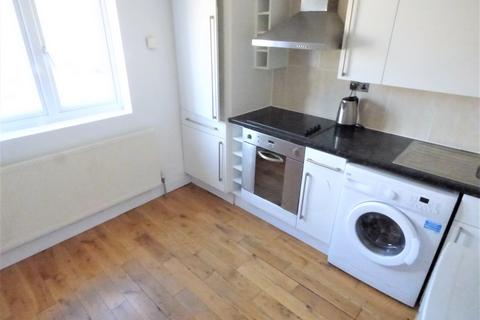 2 bedroom flat to rent, Cannon Street Road, Shadwell E1