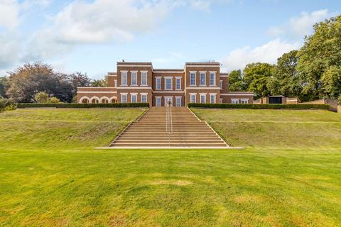 undefined, Gorse Hill Road, Wentworth Estate