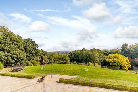 undefined, Gorse Hill Road, Wentworth Estate