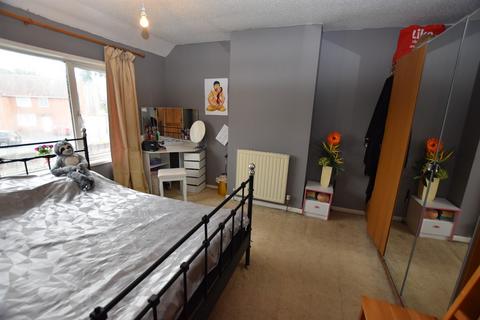 18 Danbury Road, Shirley, Solihull, B90 2BU