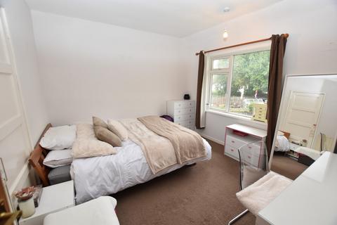 18 Danbury Road, Shirley, Solihull, B90 2BU