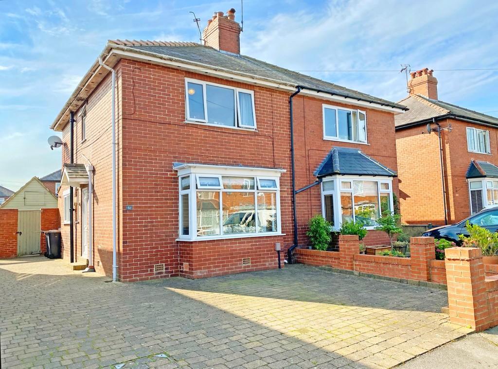 St John's Grove, Harrogate 3 bed semidetached house £227,500