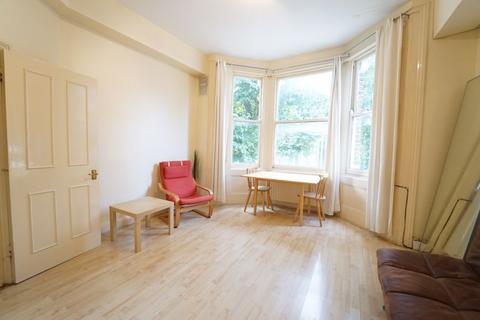 1 bedroom apartment to rent, PRIME LOCATION CLOSE TO TUBE - Elgin Avenue W9