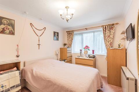 undefined, Brook Court, Sutton SM3