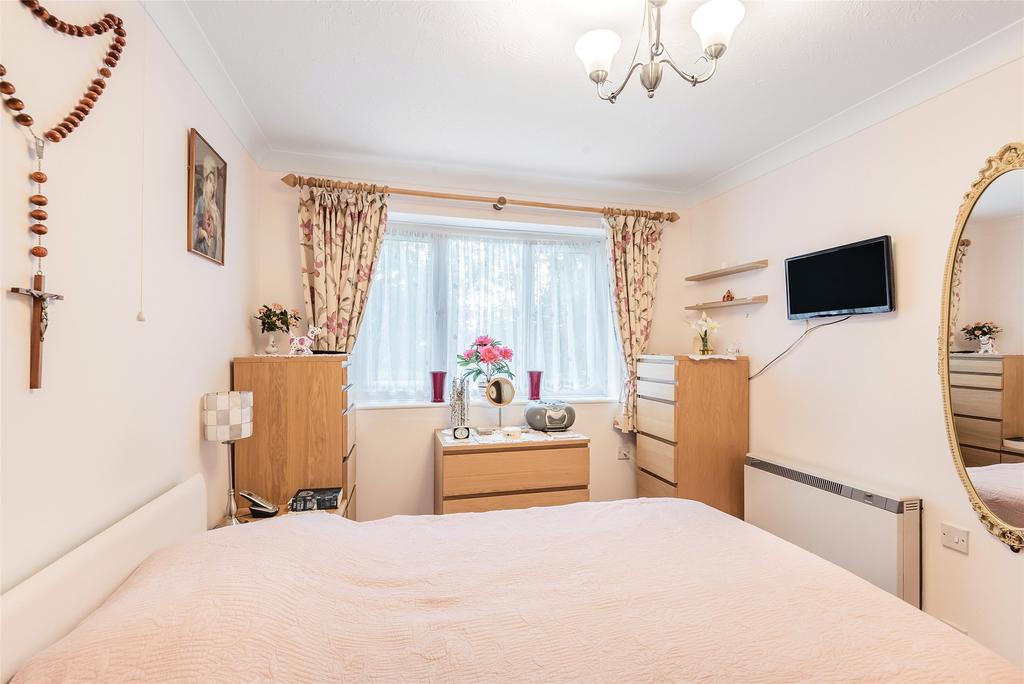 Double Bedroom