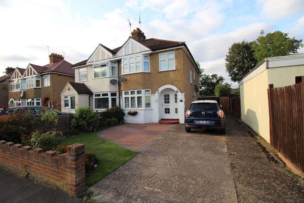 Astwick Avenue, Hatfield, AL10 4 bed semidetached house £490,000
