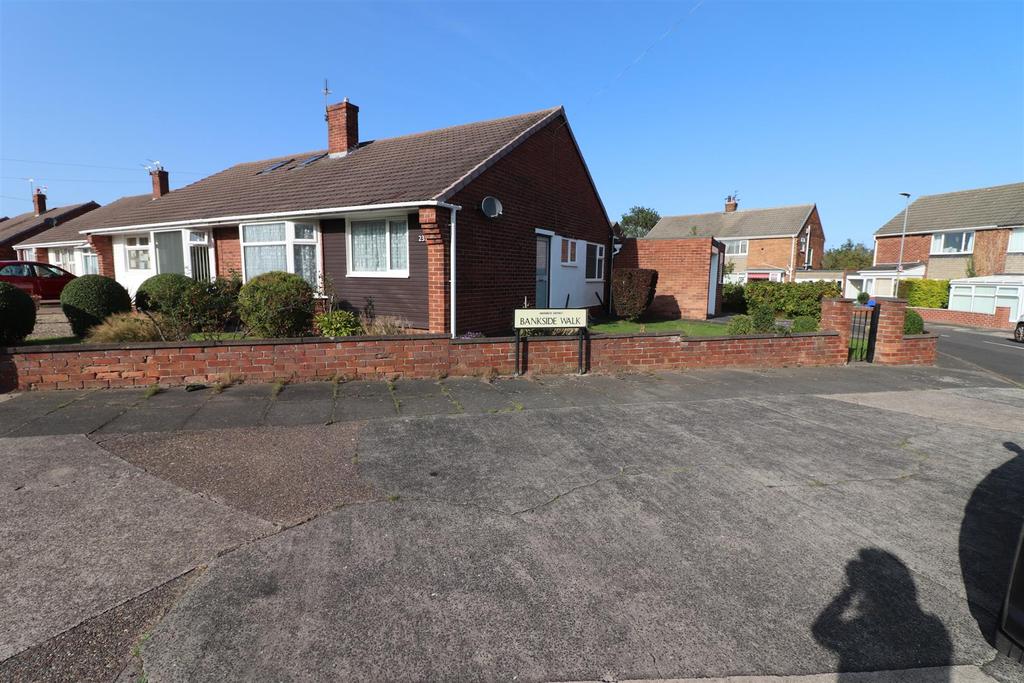 Ashington Drive, Choppington 2 bed semidetached bungalow £135,000