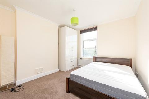 2 bedroom apartment to rent, Buchanan Gardens, London, NW10