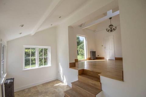 undefined, Heathfield Road, Burwash Weald