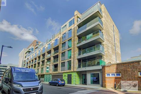 2 bedroom apartment to rent, Globe View House, London SE1