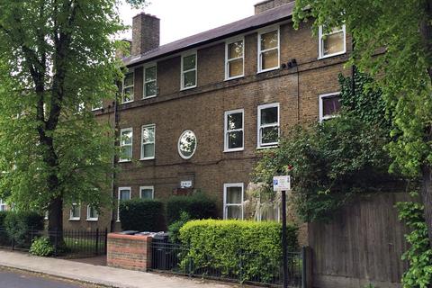 3 bedroom flat to rent, Lilford Road, London, SE5 9DZ