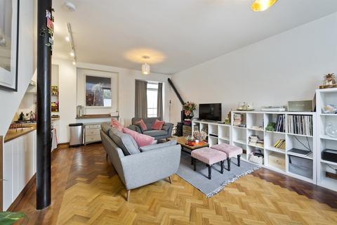 2 bedroom flat to rent, Scrubs Lane, London, W10