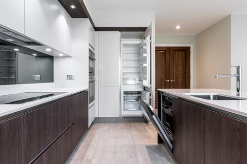 2 bedroom apartment to rent - Cavendish Road, Weybridge