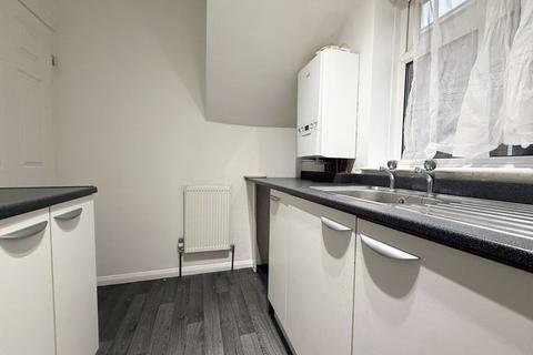 1 bedroom apartment to rent, Staindale Road, Scunthorpe