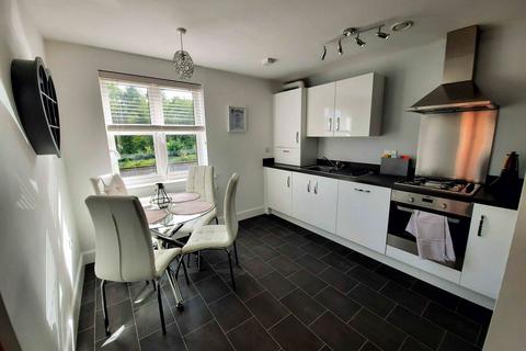 2 bedroom flat to rent, Rudding Court, 16 Scampston Drive, East Ardsley, Wakefield, WF3 2FW