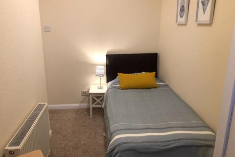 2 bedroom flat to rent, Holburn Street, City Centre, Aberdeen, AB10