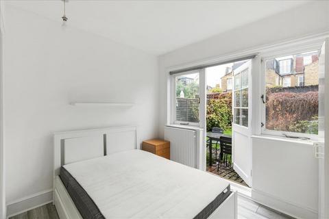 2 bedroom flat to rent, Kingwood Road, London, SW6