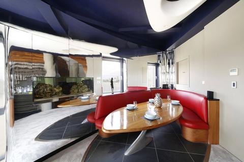 2 bedroom penthouse to rent - New Atlas Wharf, 3 Arnhem Place, London, E14