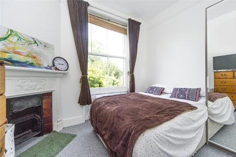 2 bedroom flat to rent, Richmond Parade, Richmond Road, Twickenham