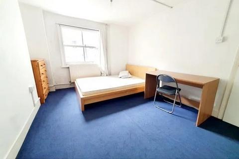 4 bedroom flat to rent, Swinton Street, Kings Cross