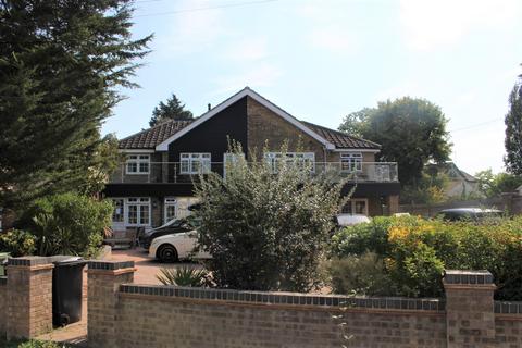 1 bedroom semi-detached house to rent, , Sheepcotes Lane, Essex, CM8