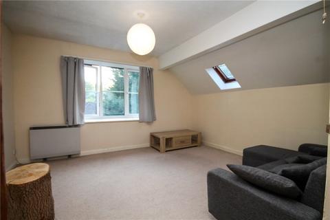 2 bedroom flat to rent, Limeway Terrace, Dorking RH4