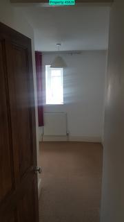 2 bedroom end of terrace house to rent, Birkenshaw Lane, Birkenshaw, Bradford, BD11 2HQ