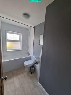 2 bedroom end of terrace house to rent, Birkenshaw Lane, Birkenshaw, Bradford, BD11 2HQ