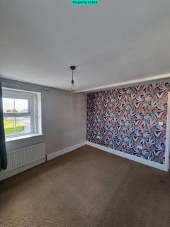 2 bedroom end of terrace house to rent, Birkenshaw Lane, Birkenshaw, Bradford, BD11 2HQ