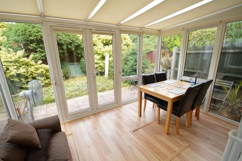 2 bedroom terraced house to rent, Stowage, London, SE8
