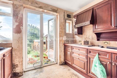 9 Meadow Close, Chislehurst, BR7 6JB