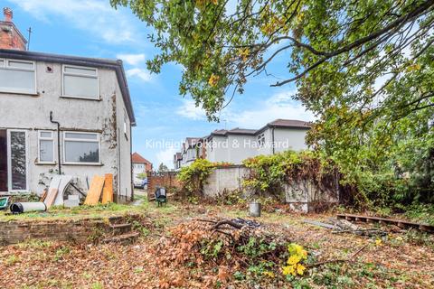 9 Meadow Close, Chislehurst, BR7 6JB