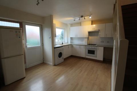 3 bedroom end of terrace house to rent, Regents Park