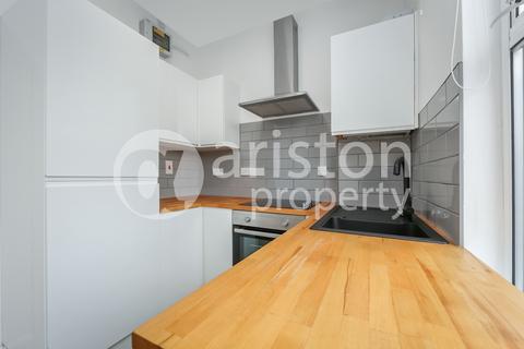 1 bedroom flat to rent, Fonthill Road, Finsbury Park