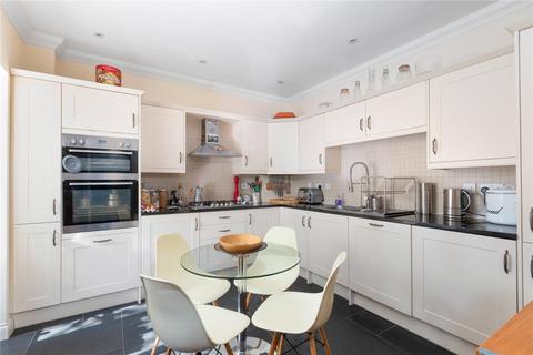 1c Robson Road, London, SE27 9LA