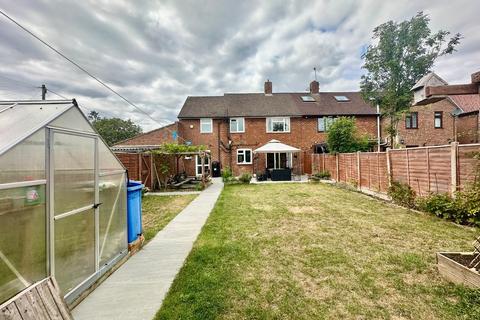 4 bedroom semi-detached house for sale, Thaxted Way, Waltham Abbey